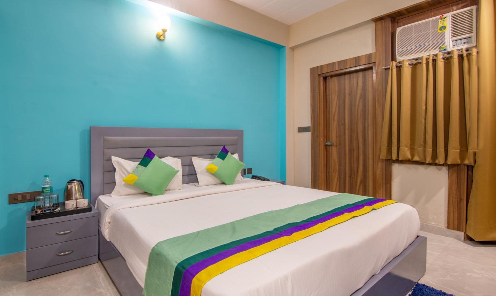 Treebo Elite Corporate, Sector 62 Hotel โนอิดา ภายนอก รูปภาพ