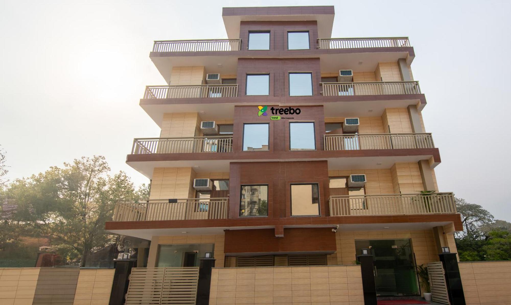 Treebo Elite Corporate, Sector 62 Hotel โนอิดา ภายนอก รูปภาพ